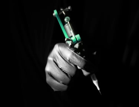 Tattoo gun